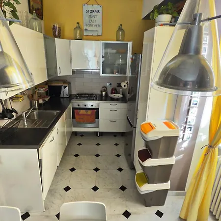 Appartement Dalla Spiaggetta A Quinto Gênes